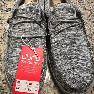 HEY DUDE WALLY B SOX GREY 12